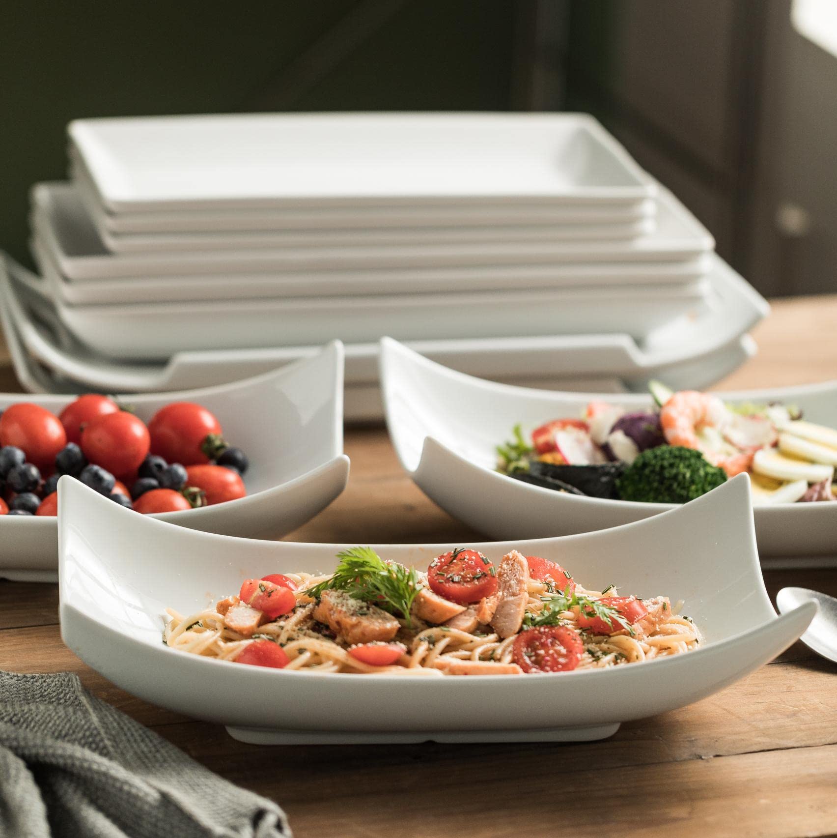 Gomakren bowls set of 3 with large capacity for generous portions