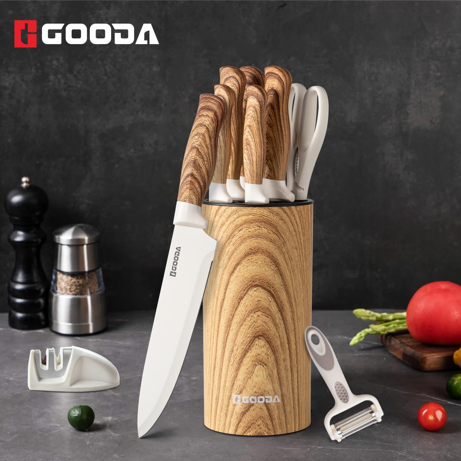 GOODA knife block set paring knife for detailed trimming work.