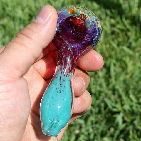 Gorgeous Glass Pipe Set indoor outdoor use – versatile for home and on-the-go.