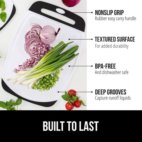 GORILLA GRIP medium cutting board with slip-border for stable chopping