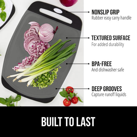 GORILLA GRIP cutting board set 3 shows juice grooves catching liquids