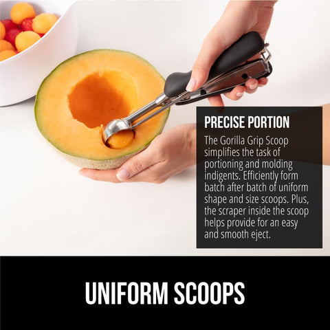 Gorilla Grip soft-grip handle ensures comfortable scooping during long sessions.