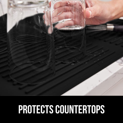 Gorilla Grip waterproof mat dries dishes quickly and resists staining.