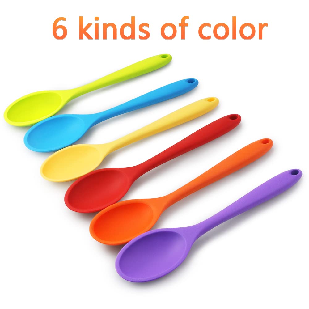 GothaBach bright colors six-pack spoons help keep ingredients separated during prep.