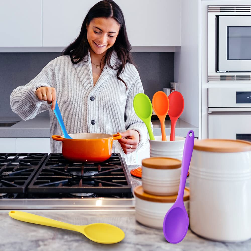 GothaBach versatile serving spoon for mixing, tasting, and serving.