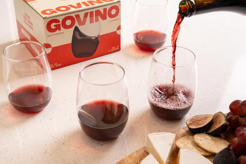 Govino smooth lip enhances comfortable sipping.