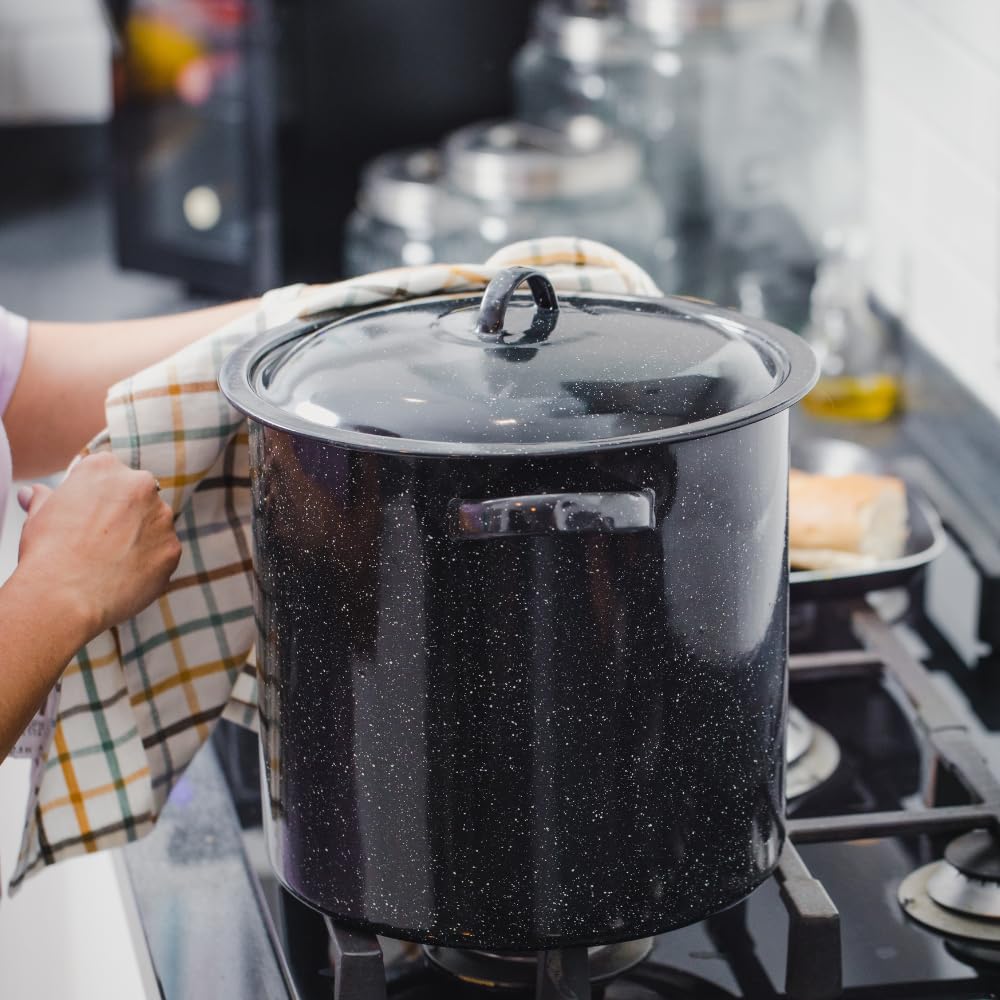 Granite Ware stock pot side handles offer safe, easy lifting.