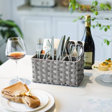 GRANNY SAYS durable wire frame supports heavy utensils securely