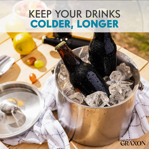 GRAXON ice bucket with scoop for quick ice serving.