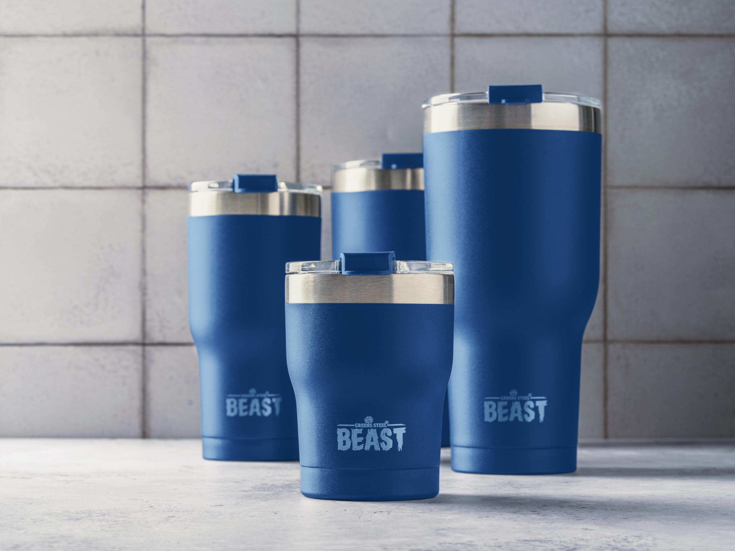 Greens Steel Beast royal blue lid close-up showing splash-proof seal