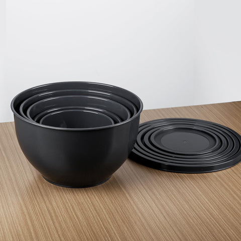 Greentainer easy-grip bowls are ready for mixing and serving