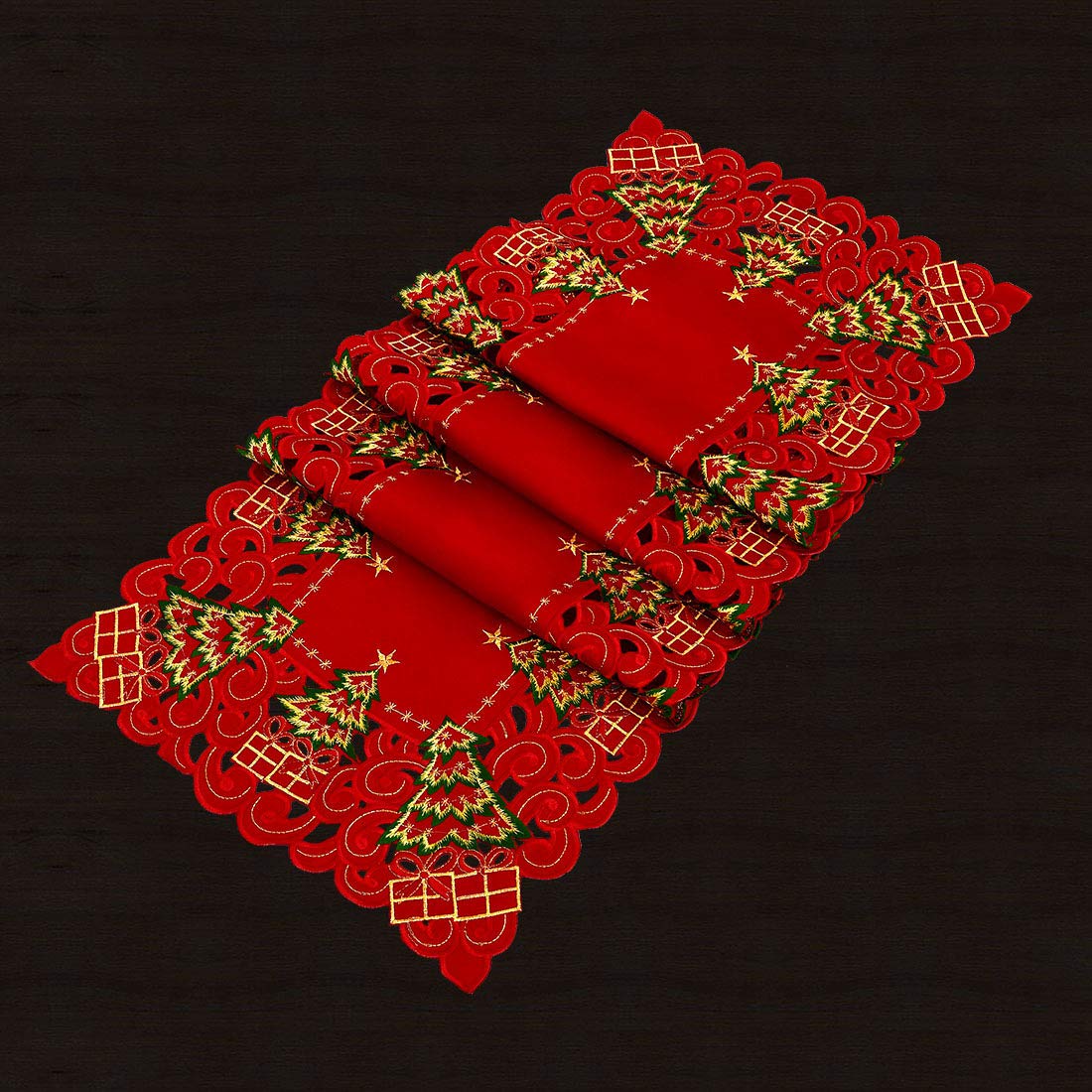 Grelucgo 100% polyester fabric ensures durable, easy-care holiday decor