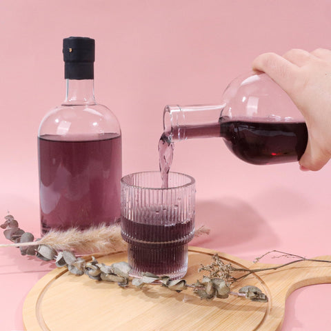 GUANENA thick glass base adds stability for on-table use