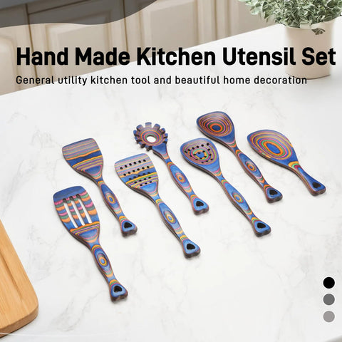 Gift-ready Gudamaye spoon set perfect for housewarmings or holidays.