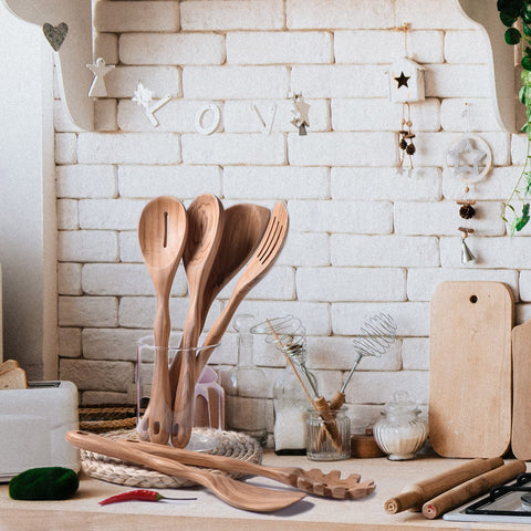 Gudamaye olive wood spatula protects nonstick surfaces with gentle flipping and stirring