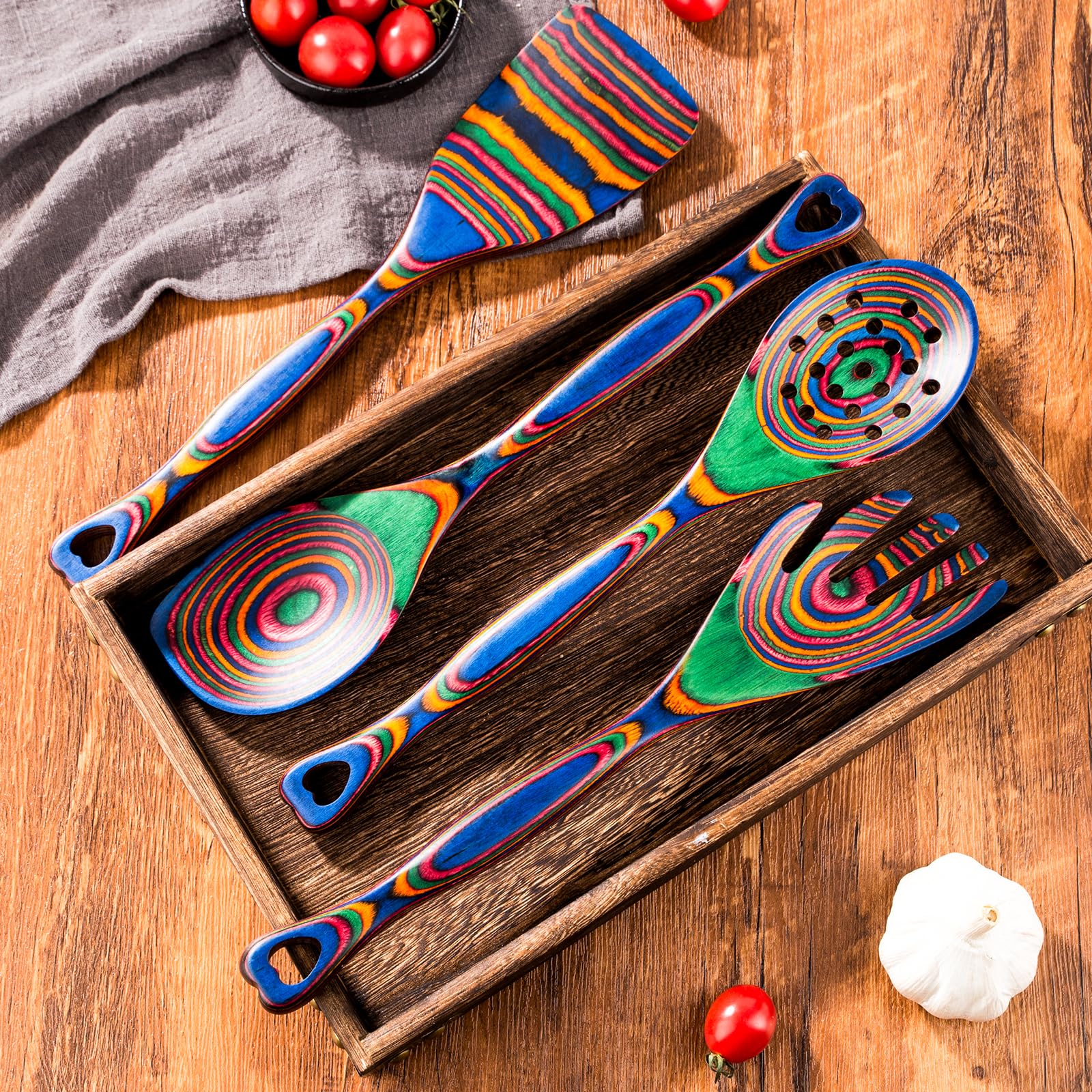 Gudamaye pakkawood-set shown as durable, everyday kitchen companions.