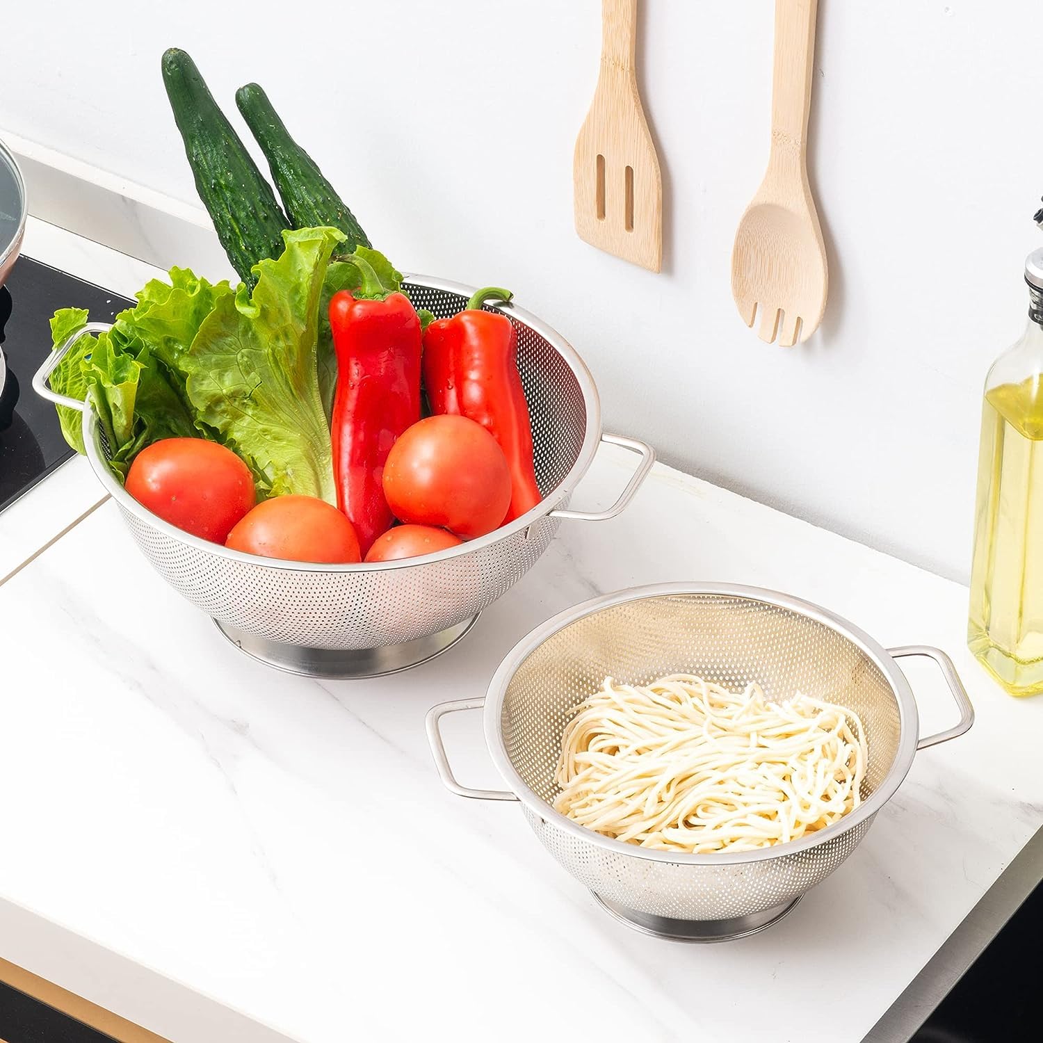 Gulex kitchen set appears as gift-worthy decor for dining tables.