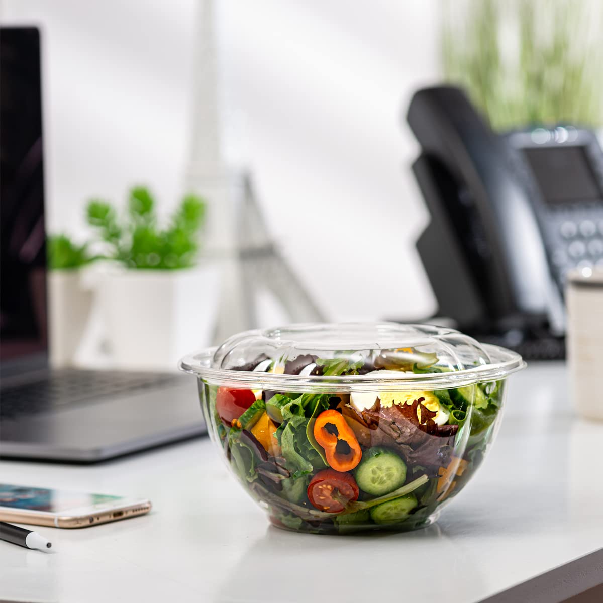 GUSTO durable plastic withstands daily use without cracking