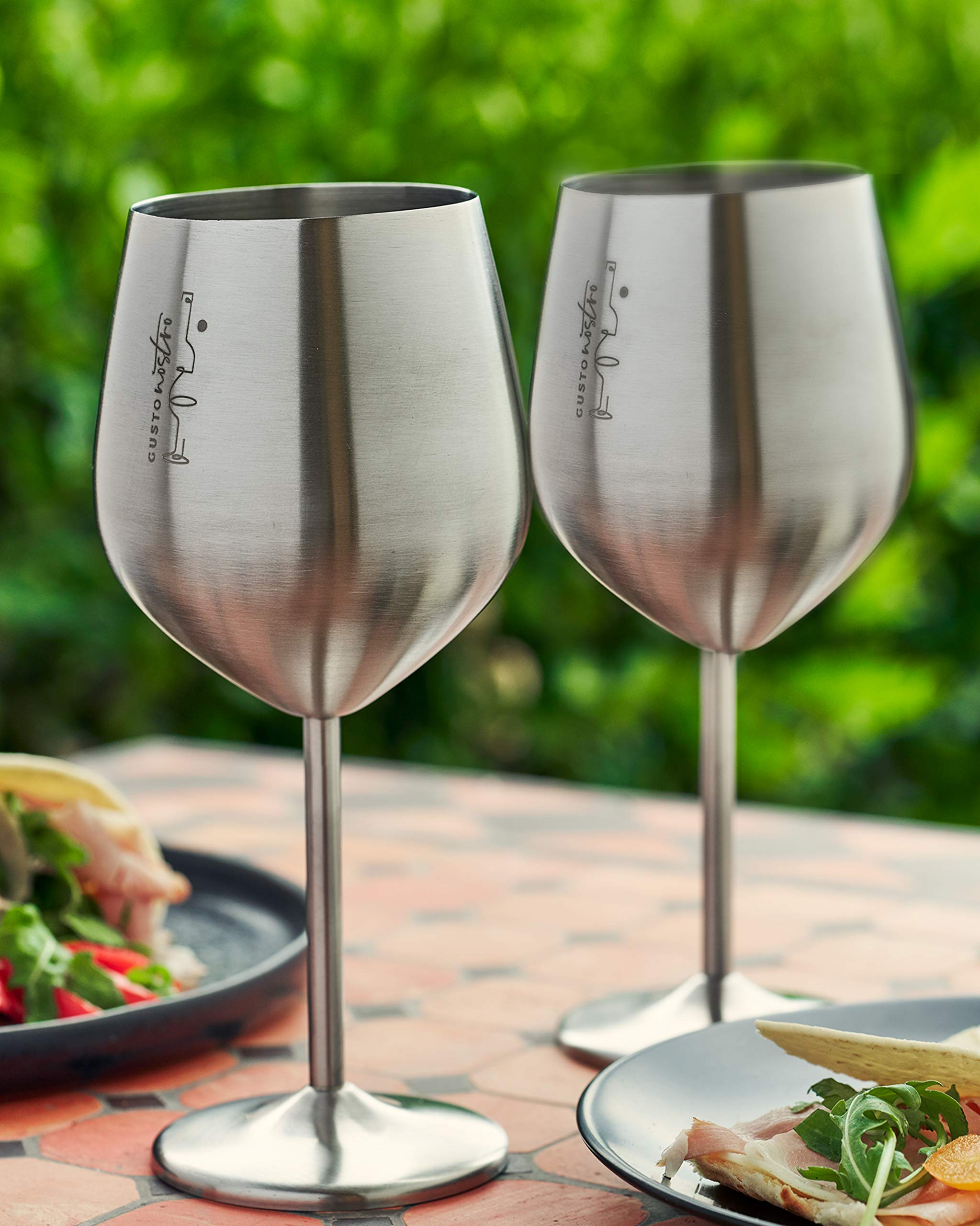 Gusto Nostro gift-ready packaging makes a stylish present for wine lovers.
