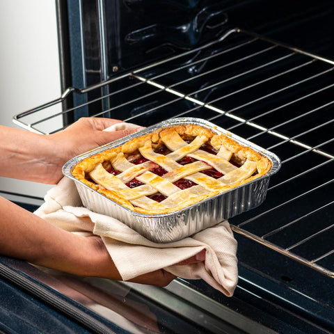 GUSTO stackable foil pans save kitchen space when not in use