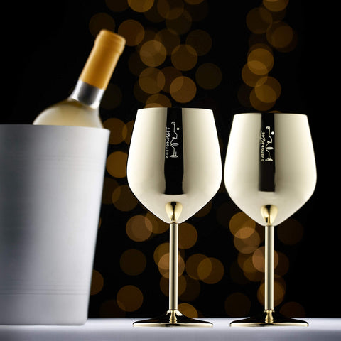 Gusto Nostro gift-ready wine glasses in stylish packaging.