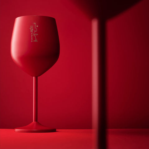 Gusto Nostro stainless steel wine glass travel-friendly design for picnics and trips.
