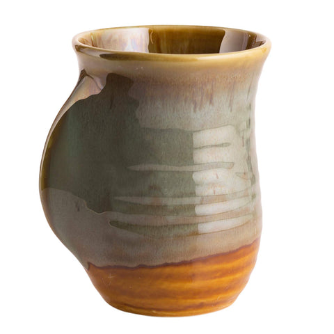 GUTE hand warmer mug with ergonomic pocket for right-handed warmth during sips.