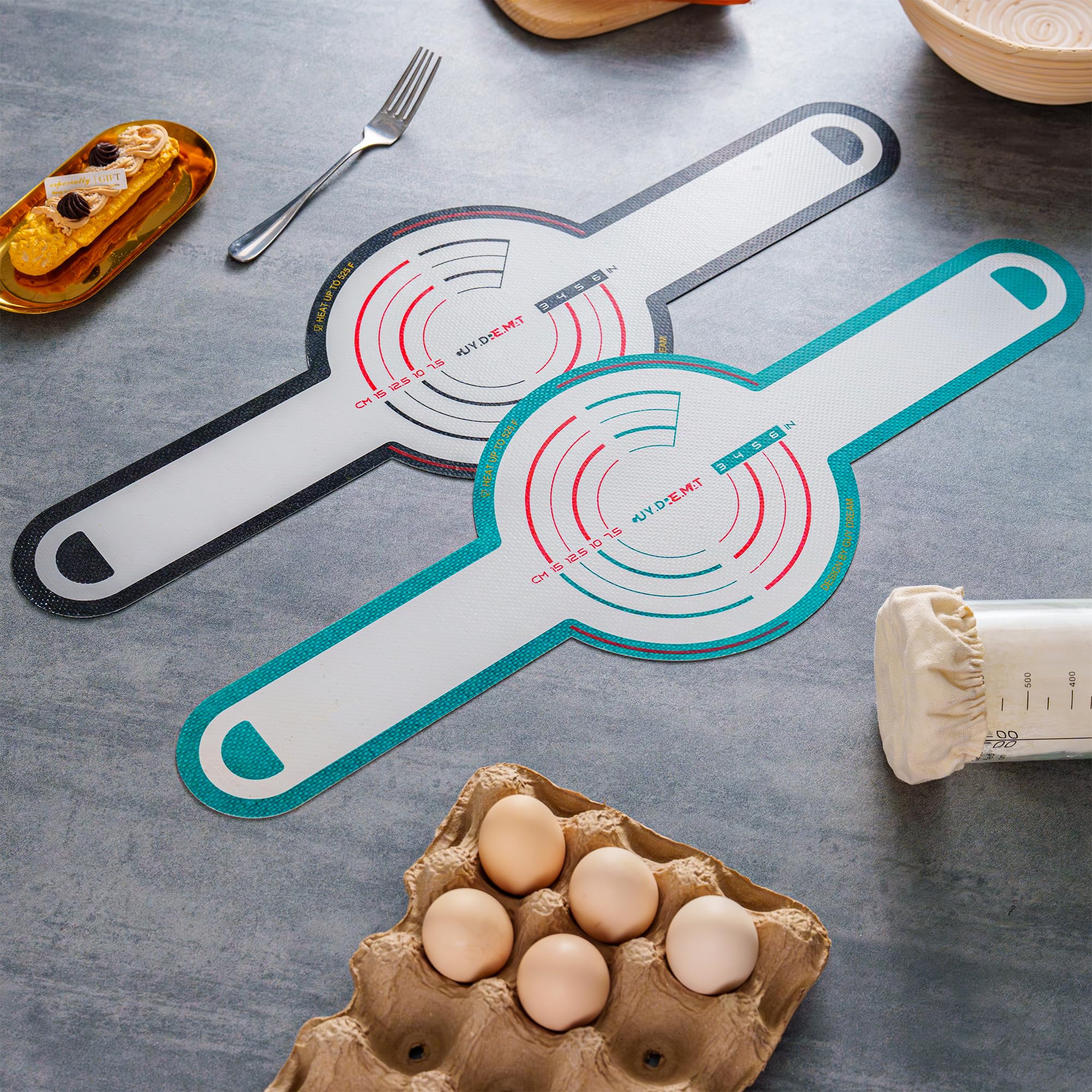 Elegant design and easy-lift handles improve the bread-baking setup.