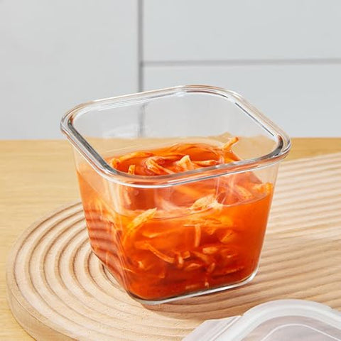 H.JSS WDJS microwave-safe square glass container ready for quick reheats.