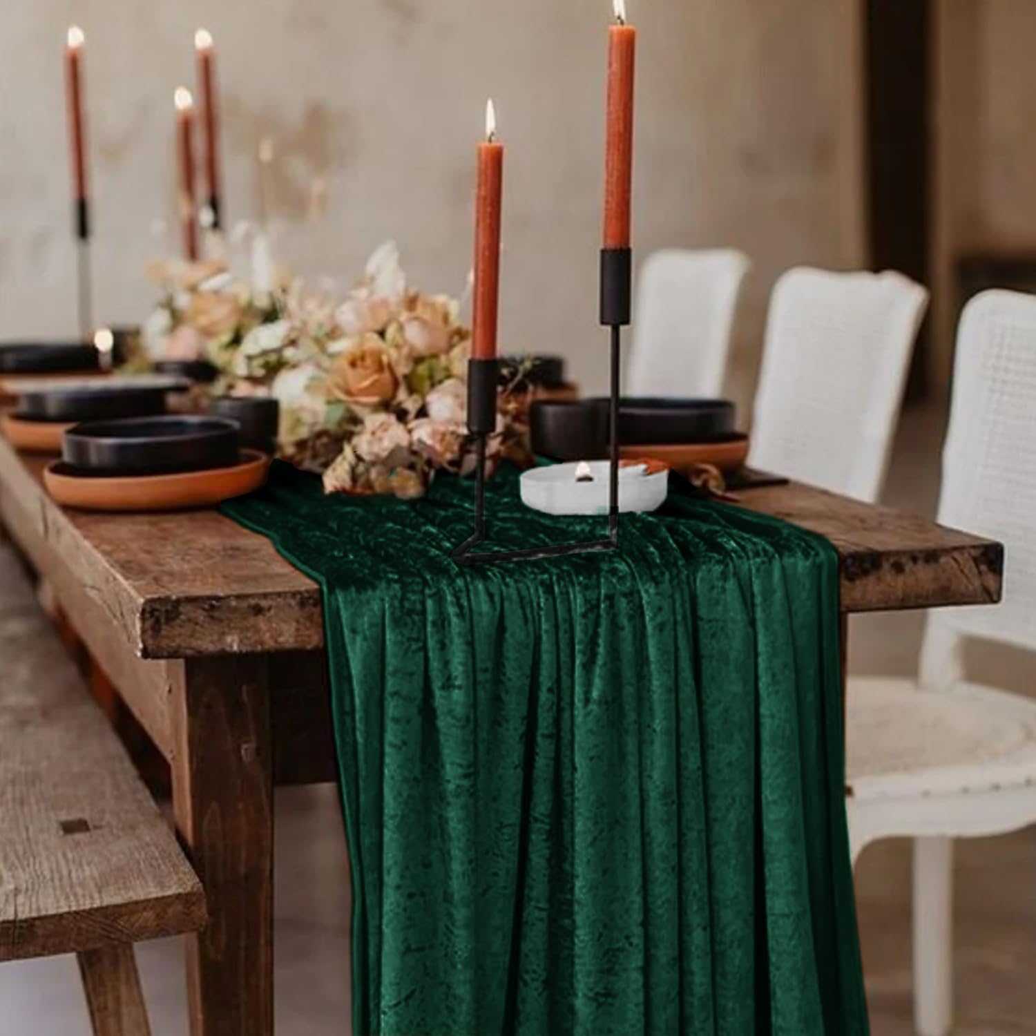 Hahuho velvet table runner for wedding decor and styling