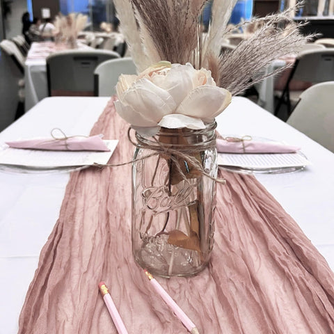 HAISIWLKJ lightweight 120-inch table runner for easy styling