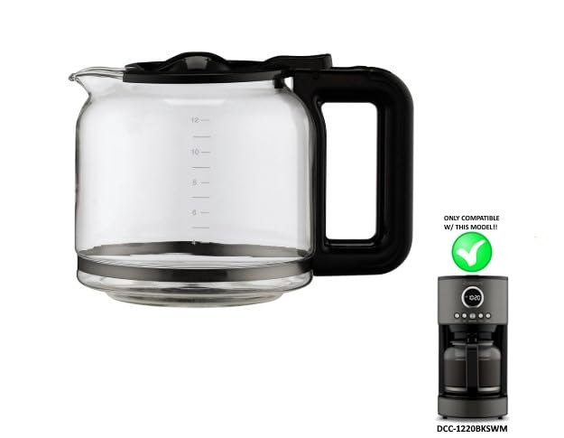 HAKANO DCC-1220BKSWM carafe shows measurement indicators for accurate water level.