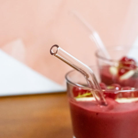 HALM ideal for smoothies and cocktails with a clean glass-on-glass feel