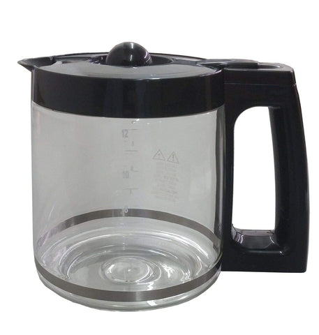Hamilton Beach carafe with lid and ergonomic handle design for easy pouring.