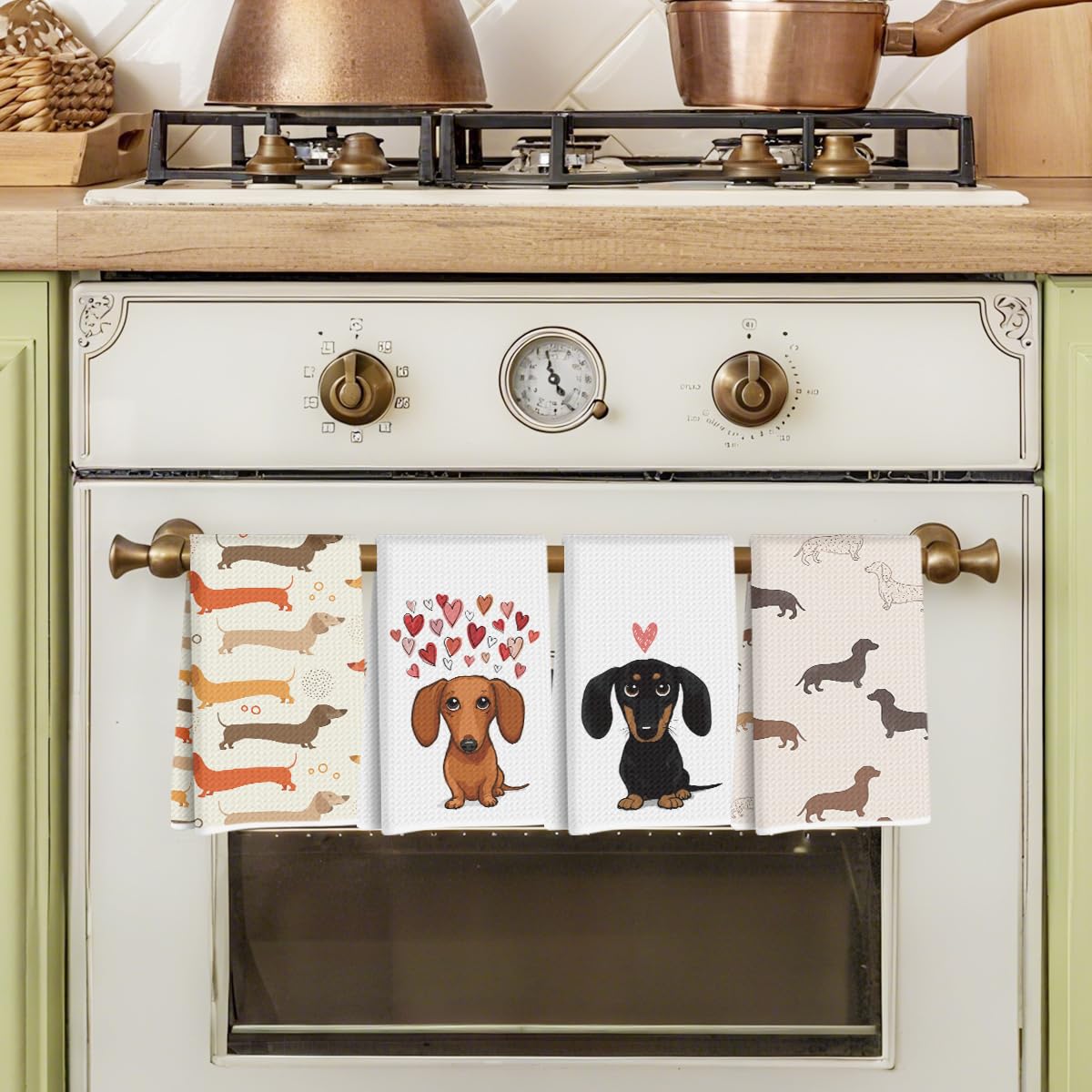 Hanamiya Na adorable dachshund design improves daily dish drying