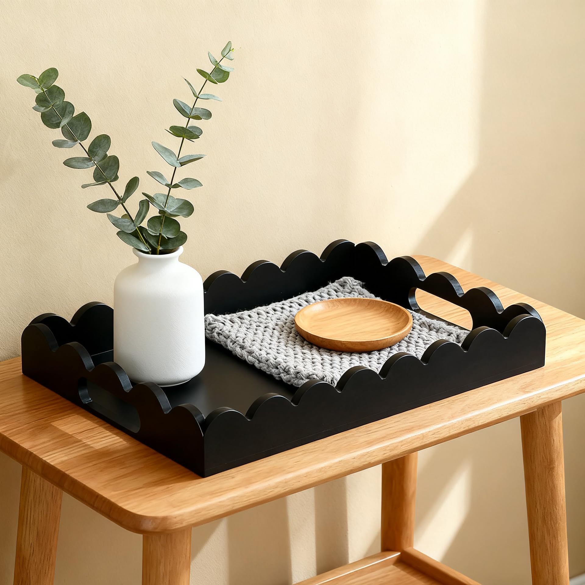 Hanobe entryway tray adds decoration while keeping daily essentials within reach