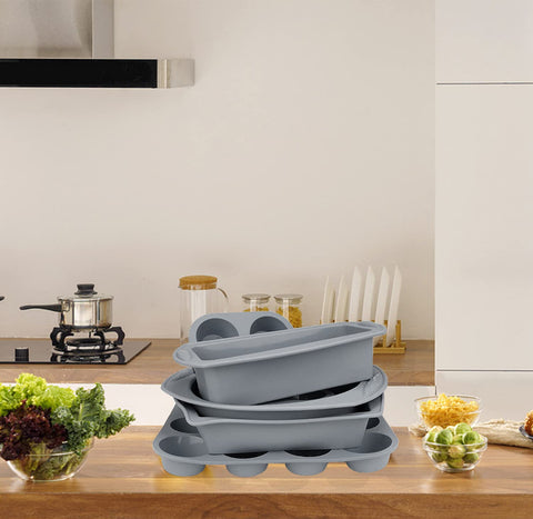 Hansanti bakeware, dishwasher-safe and odorless for simple cleaning.