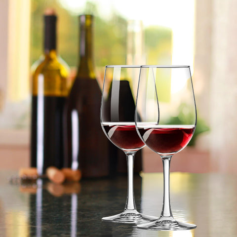 Haoxishui glasses set ideal for red and white wine at special dinners.