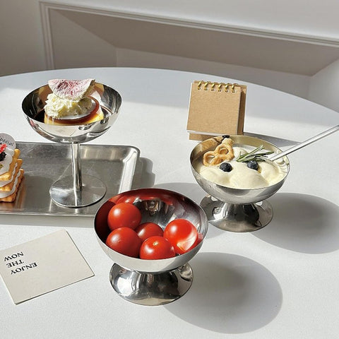 Hapivida tall-foot dessert cups showing elevated presentation