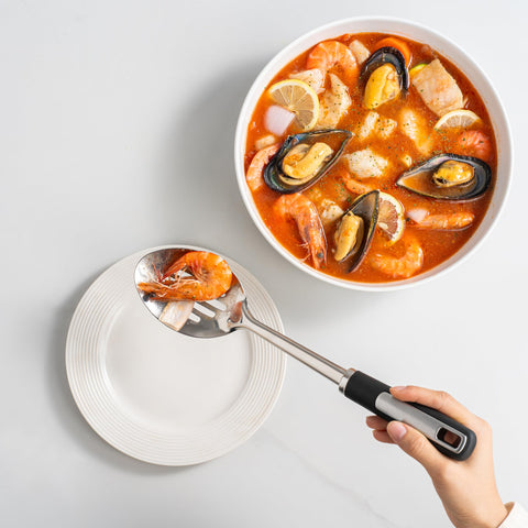 Happy Kit ergonomic handle design offers comfortable control during use.
