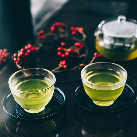 HARIO HU-3012 dishwasher-safe cups for easy cleaning after meals.