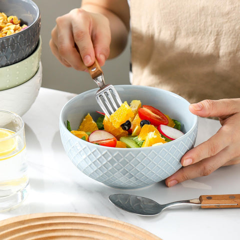 HASENSE bowls in microwave-safe use, showing convenient reheating.