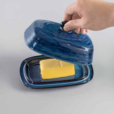 Hasense butter dish dishwasher-safe porcelain for easy cleanup.