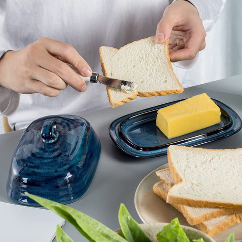 Hasense butter dish with lid stays clean and ready for daily use.