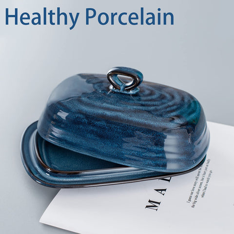 Hasense butter dish inside ridge helps keep butter centered and stable.