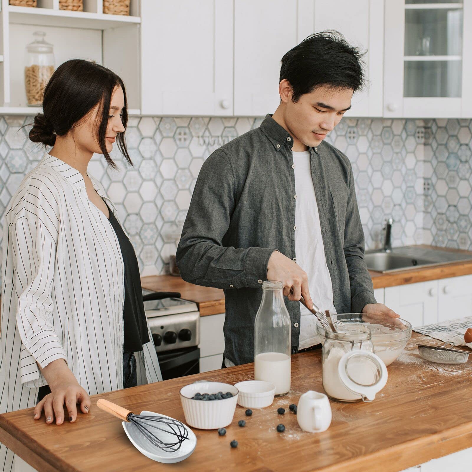 Hasense white porcelain spoon rest makes a thoughtful gift.