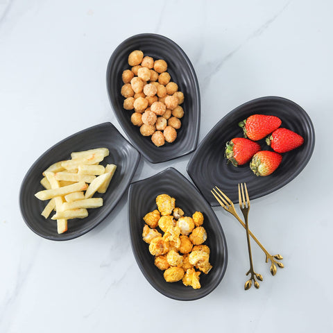Hasense porcelain gloss spoon rest adds elegance and durability.