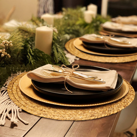 HaxHut indoor-outdoor round placemats fit dining and outdoor setups