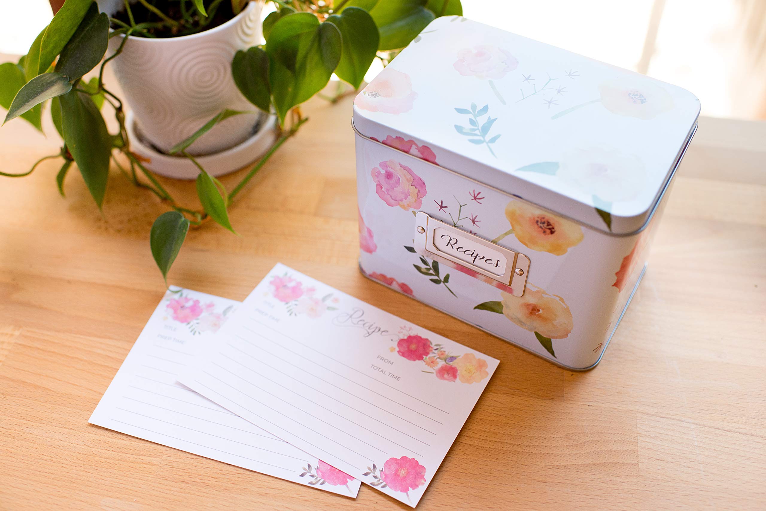 Heart & Berry twelve dividers help categorize recipes for easy finding.