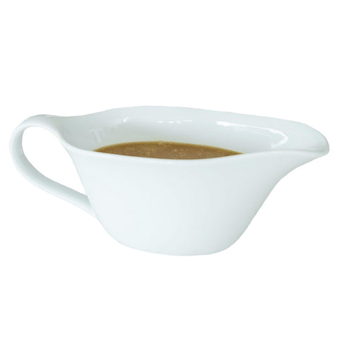 Heartland Home porcelain gravy boat with pour spout for clean servings